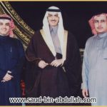 صورة مع مدير تلفزيون الكويت ونائبه